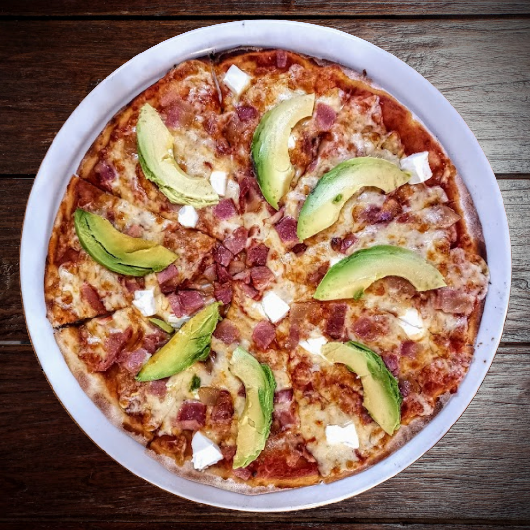 Pisa (Bacon, Feta & Avo)
