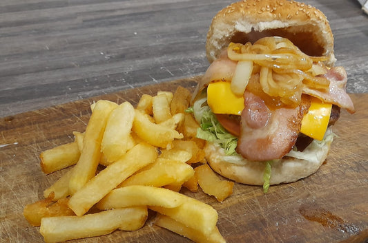 Bacon + Cheese Burger & Chips